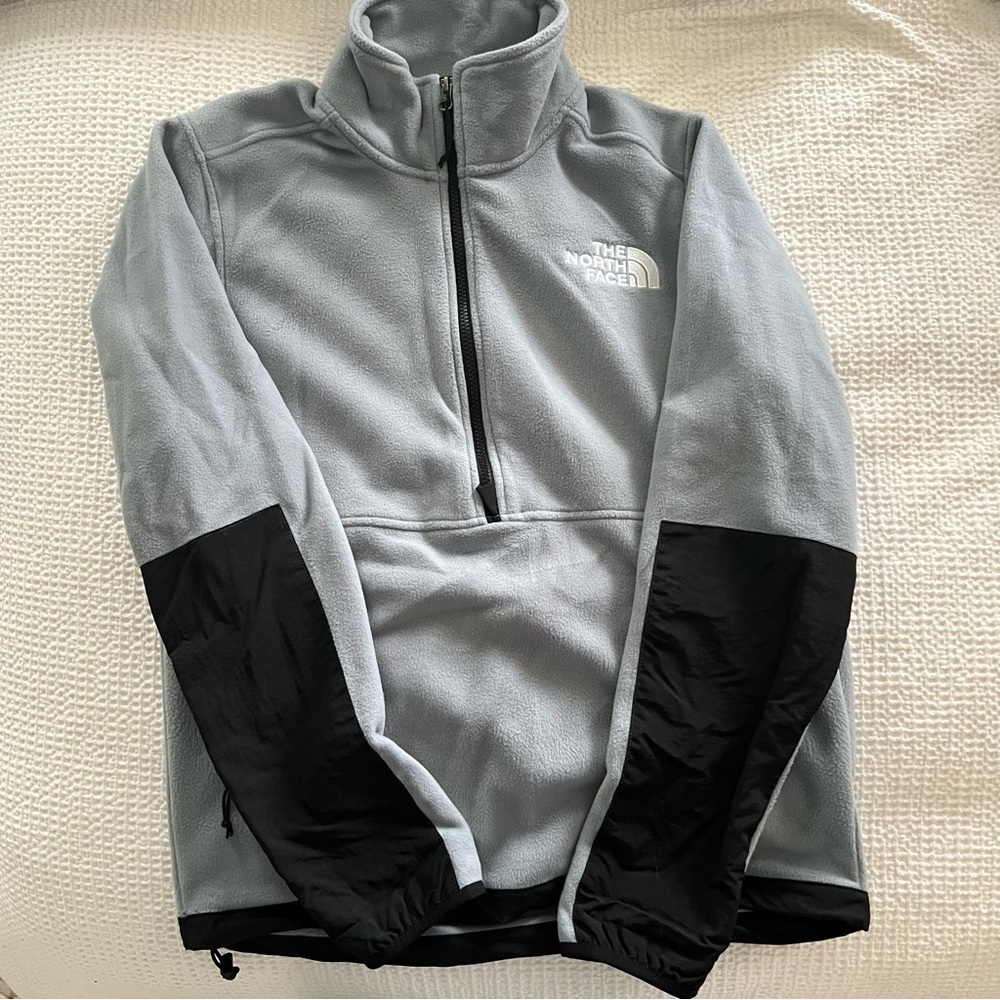 The north face 1/4 zip